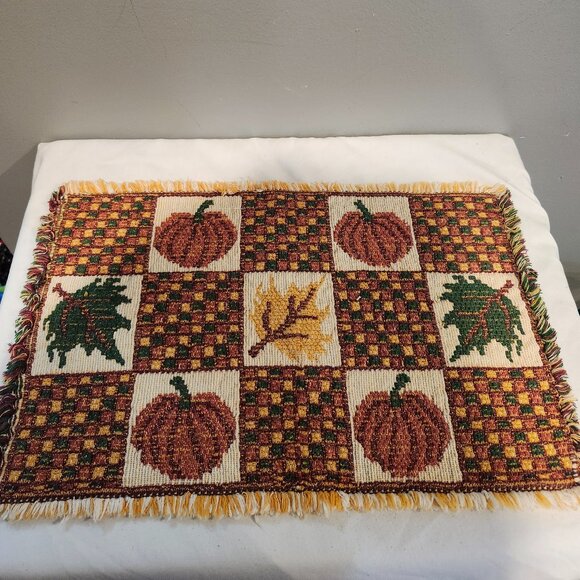 Windham Weavers Fall Pumpkin Harvest Placemats (8) and Table Runner - Picture 1 of 5